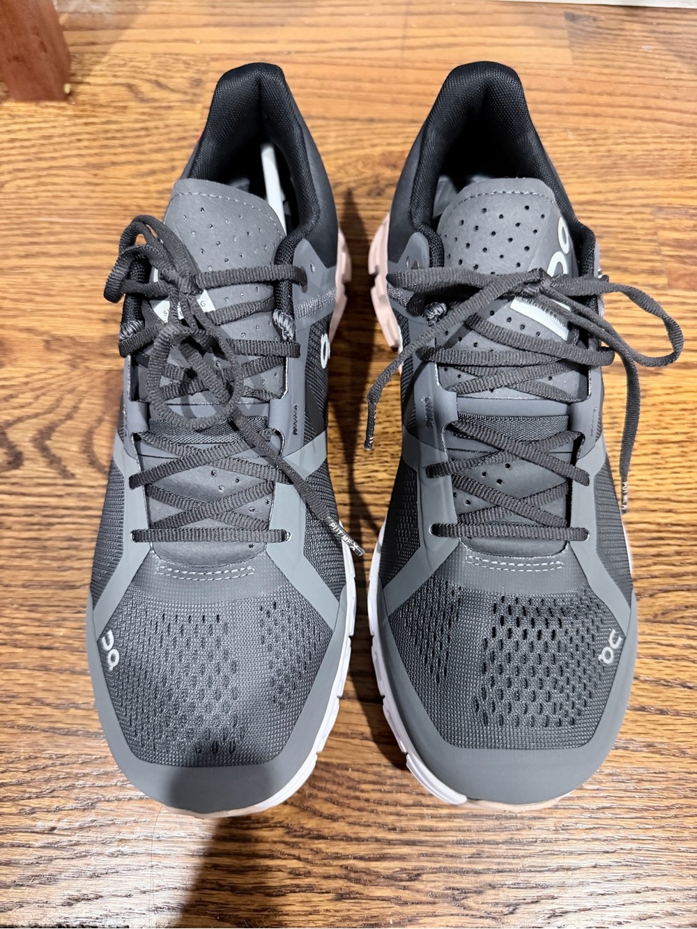 On Running Cloud Flow Women’s Gray, White, Pink Athletic Shoes - Picture 6 of 8